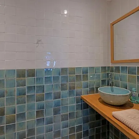 Grande Avec Piscine Pres D'avignon - Holiday home Jonquerettes