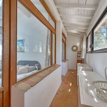 Grande Avec Piscine Pres D'avignon - Holiday home Jonquerettes