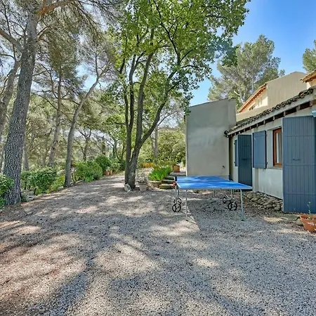 Grande Avec Piscine Pres D'avignon - *